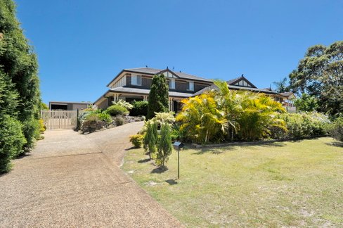 18 Windward Close, CORLETTE NSW 2315