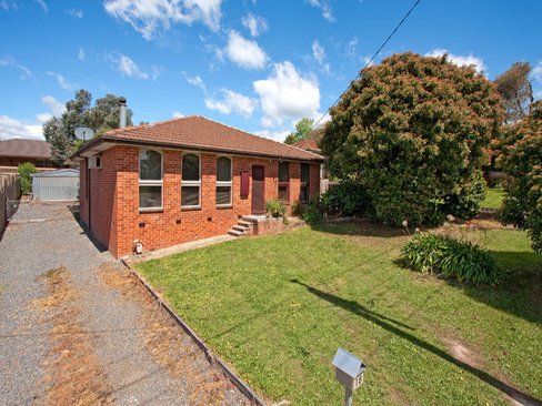 18 Yarra Street Yarra Glen 3775