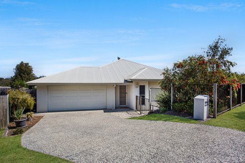 1/80 Cirrus Way, COOMERA QLD 4209