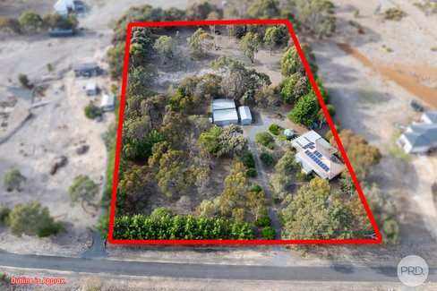 180 Fairview Drive, CLUNES