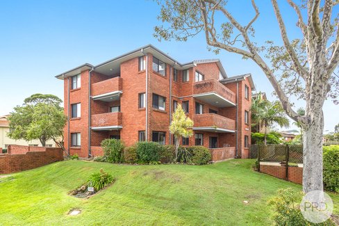 18/1 Weatherly Close, NELSON BAY
