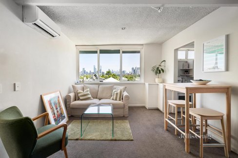 18 2-6 Docker Street Richmond 3121