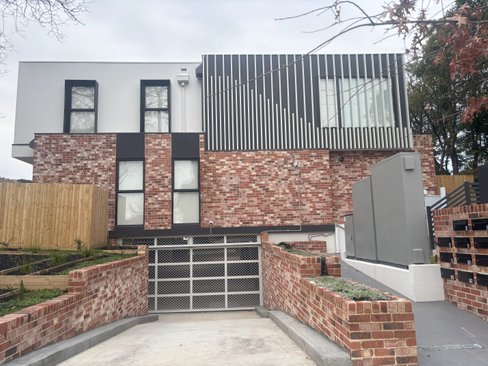18/20 Harrison Street Mitcham 3132