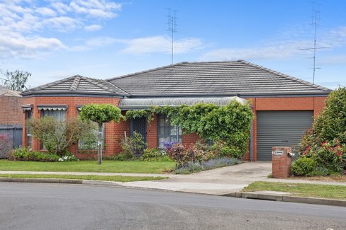 1/84 Cuthberts Road, ALFREDTON VIC 3350