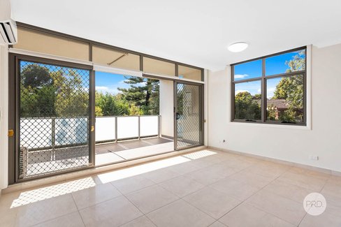 18/5-7 Richards Avenue, PEAKHURST NSW 2210