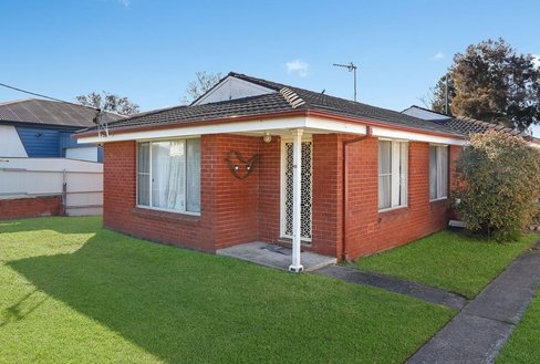 1/85 Koona Street, ALBION PARK RAIL NSW 2527