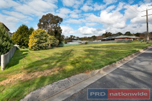 188 Ballarat Road, CRESWICK VIC 3363