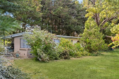 1883 Mount Macedon Road Woodend 3442