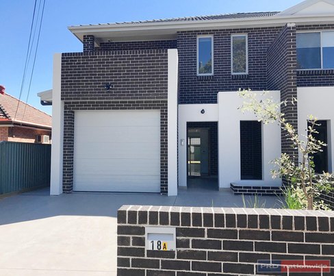 18a Beale Street, GEORGES HALL NSW 2198