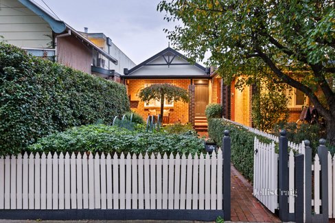 18B Cunningham Street Northcote 3070