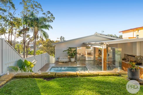 19 Bagnall Avenue, SOLDIERS POINT NSW 2317