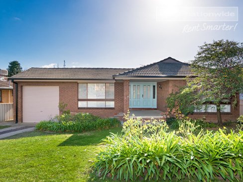 19 Banks Avenue, KOORINGAL NSW 2650