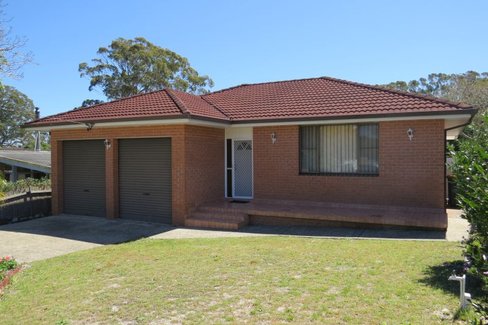 19 Bay St, NELSON BAY NSW 2315