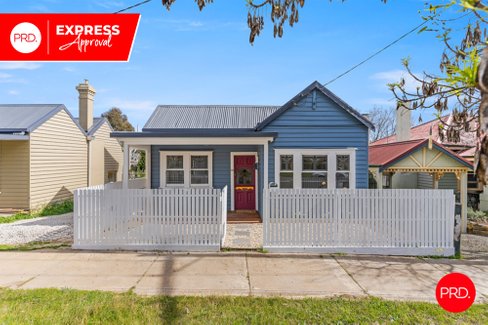 19 Booth Street, GOLDEN SQUARE VIC 3555
