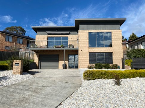 19 Carbeen Street, MORNINGTON TAS 7018