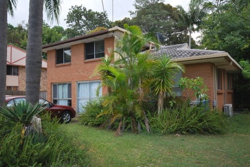 19 Celebes Ave, PALM BEACH QLD 4221