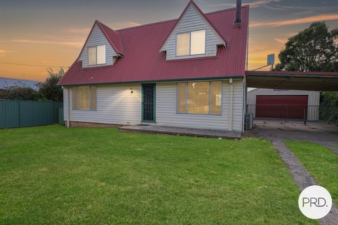 19 Church Street, MILLTHORPE NSW 2798
