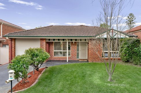 19 College Way Burwood 3125