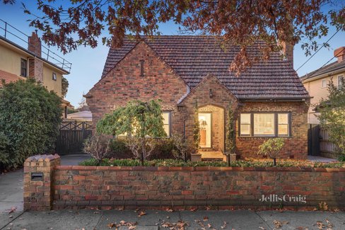 19 Devon Street Box Hill South 3128