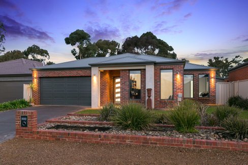 19 Eamont Court, STRATHFIELDSAYE VIC 3551