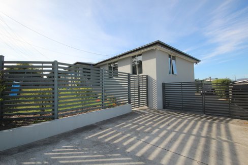 19 Esdaile Street, CLAREMONT TAS 7011