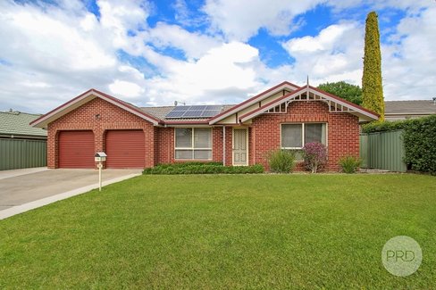 19 Handel Street, GLENROY NSW 2640
