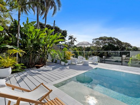 19 Hibiscus Parade, BANORA POINT NSW 2486