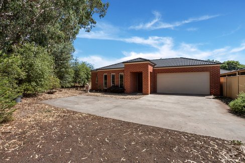 19 Kennewell Street, WHITE HILLS VIC 3550