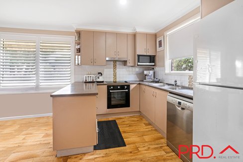 19 Lawson Place, TAMWORTH NSW 2340