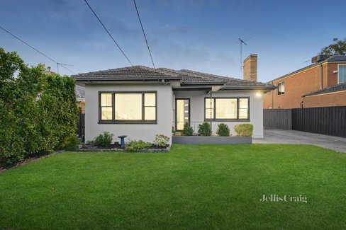 19 Lesden Street Bentleigh East 3165