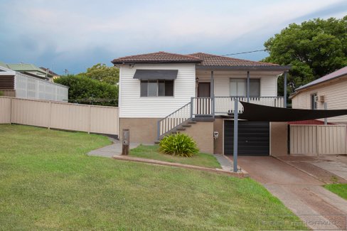 19 Lions Street, TELARAH NSW 2320