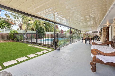 19 Mahogany Drive, Palm Beach QLD 4221