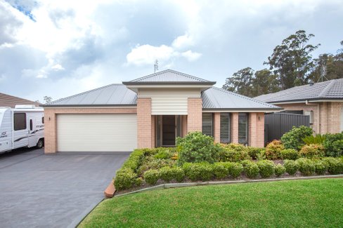19 Osprey Crescent, EAST MAITLAND NSW 2323