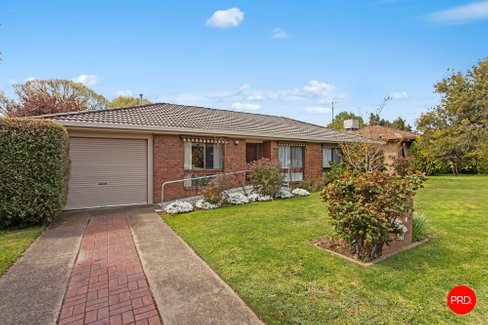 19 Ridgeway Crescent, KENNINGTON VIC 3550