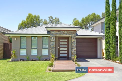 19 Sanderling Crescent, CRANEBROOK NSW 2749