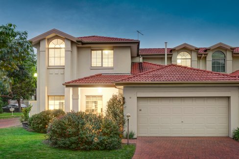 19 Sunrise Crescent Templestowe Lower 3107