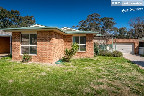 19 Swan Street, FLOWERDALE NSW 2650