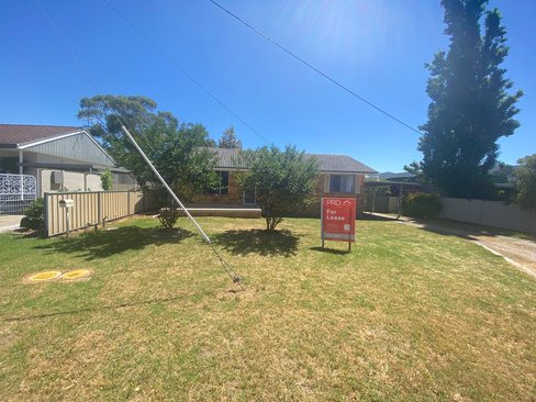 19 Terry Street, TAMWORTH NSW 2340