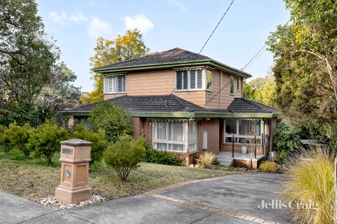 19 Tower Drive Briar Hill 3088