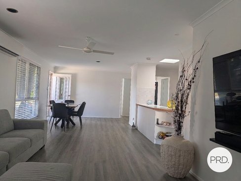19 Waratah Crescent, TANNUM SANDS QLD 4680