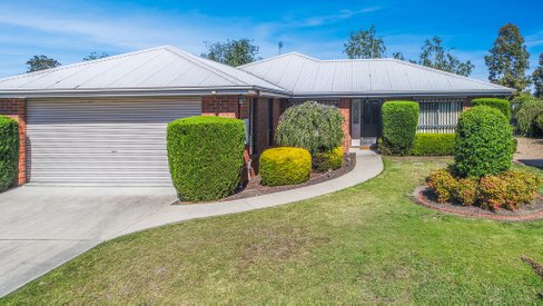 19 Windsor Court, Bairnsdale