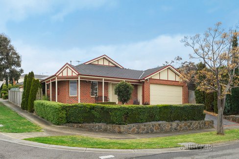 19 Woodruff Road South Morang 3752