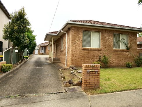 1/90 Bassett St, HURSTVILLE NSW 2220