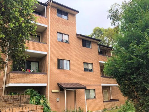 19/22-24 Sir Joseph Banks Street, BANKSTOWN NSW 2200