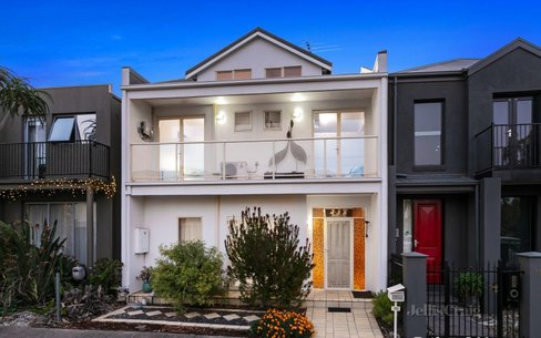 193 John Liston Drive Newport 3015
