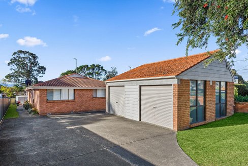 1/93 Old Lake Entrance Rd, OAK FLATS NSW 2529