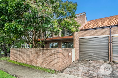 1/94 Durham Street, HURSTVILLE NSW 2220