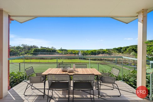 1/94 Solitary Islands Way, SAPPHIRE BEACH
