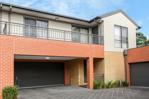 19/40 Highclere Avenue Mount Waverley 3149