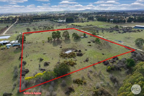 195 Four Star Road, CRESWICK VIC 3363